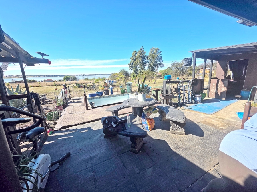 2 Bedroom Property for Sale in Oranjeville Free State